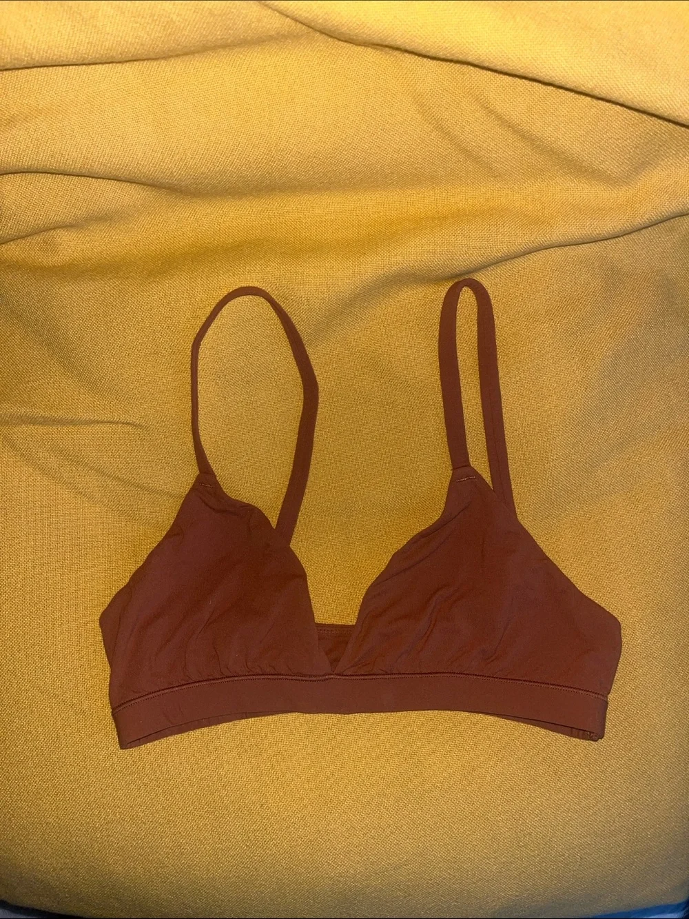 Skims fits everybody bralette in size small - Picture 2 of 3